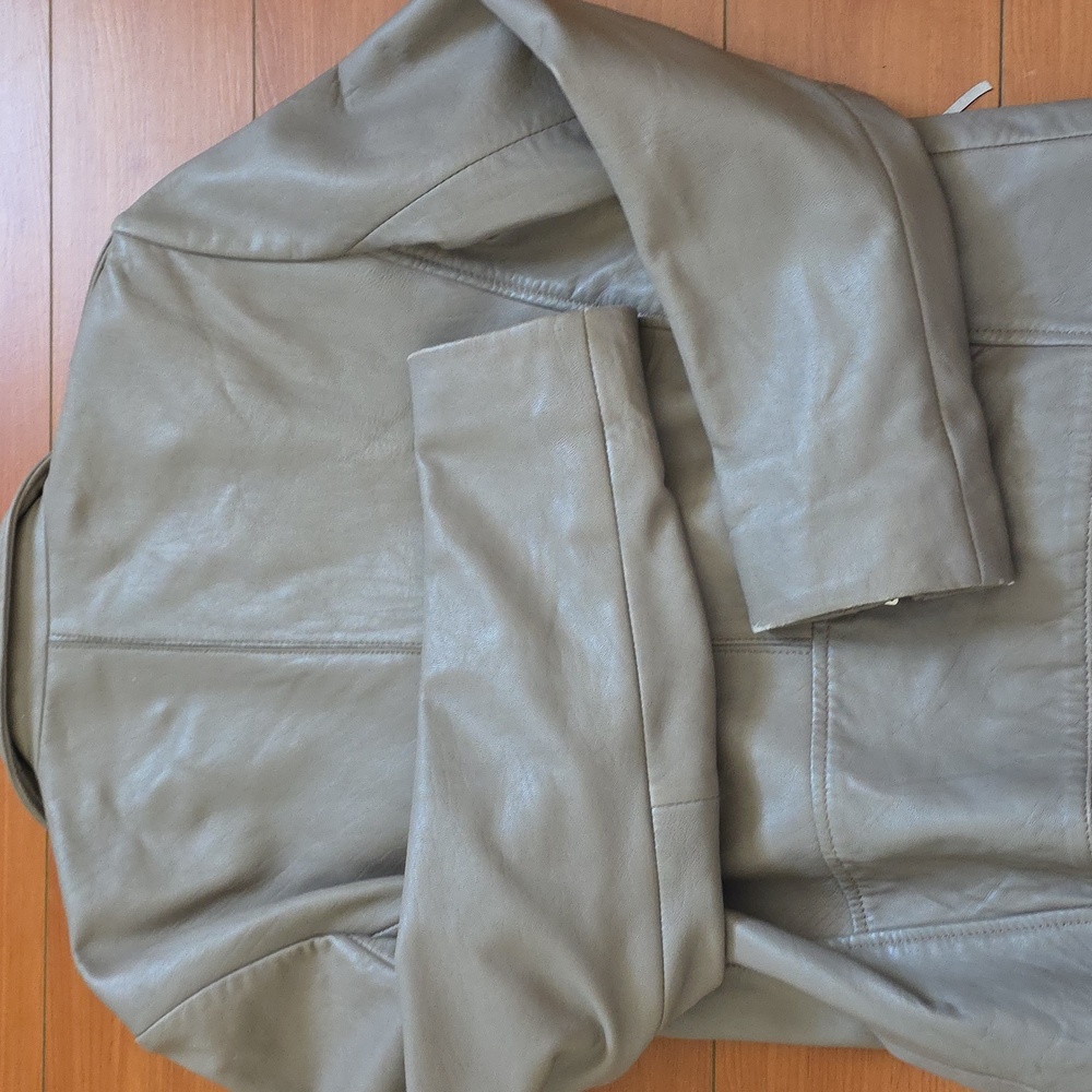 Mongo Jacket, Size Medium - image 8